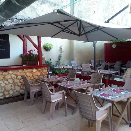 Hotel Restaurant De L'Union Мирамбо Екстериор снимка